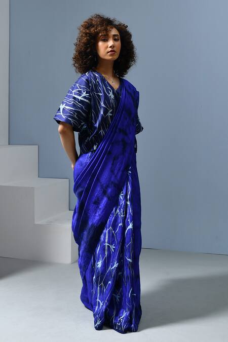 Shop_Inkpikle_Blue Silk Mogra Abstract Printed Tie Dye Saree _Online_at_Aza_Fashions