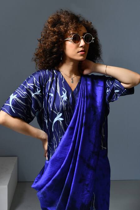 Inkpikle_Blue Silk Mogra Abstract Printed Tie Dye Saree _at_Aza_Fashions