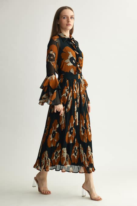 Shop Koai Black Georgette Floral Print Crinkled Midi Skirt Online at Aza Fashions Shop_Koai_Black Georgette Floral Print Crinkled Midi Skirt _Online_at_Aza_Fashions