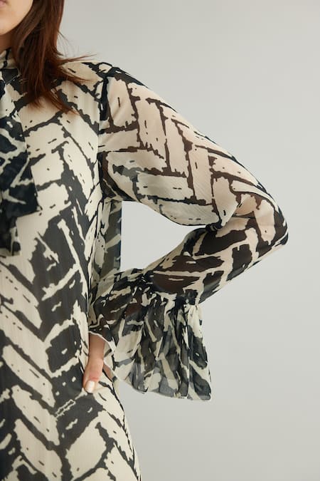 Buy Koai White Chiffon Open Neck Black Chevron Print Tiered Maxi Dress Online at Aza Fashions Buy_Koai_White Chiffon Open Neck Black Chevron Print Tiered Maxi Dress _Online_at_Aza_Fashions