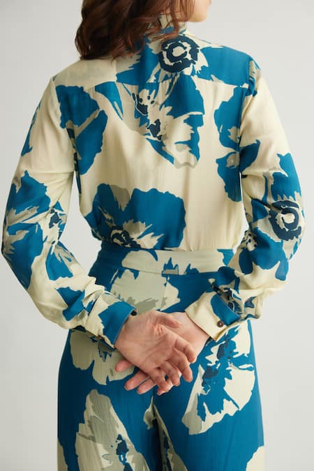 Koai Blue Muslin, Cotton, Silk Floral Print Flared Trouser Online at Aza Fashions Koai_Blue Muslin, Cotton, Silk Floral Print Flared Trouser _Online_at_Aza_Fashions