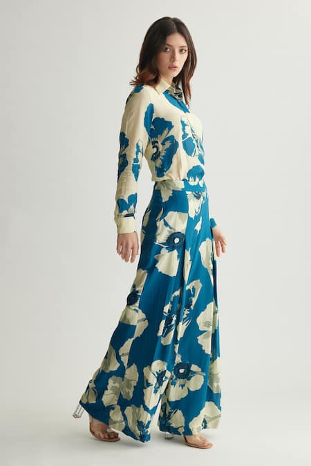 Shop Koai Blue Muslin, Cotton, Silk Floral Print Flared Trouser Online at Aza Fashions Shop_Koai_Blue Muslin, Cotton, Silk Floral Print Flared Trouser _Online_at_Aza_Fashions