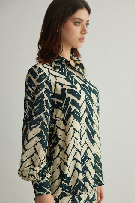 Buy_Koai_Black Muslin, Cotton, Silk Collared Chevron Print Shirt _Online_at_Aza_Fashions