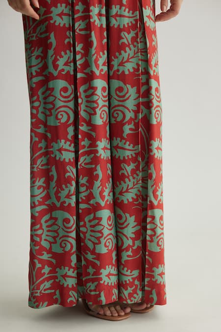 Shop_Koai_Red Muslin, Cotton, Silk Square Neck Floral Print Sleeveless Jumpsuit 