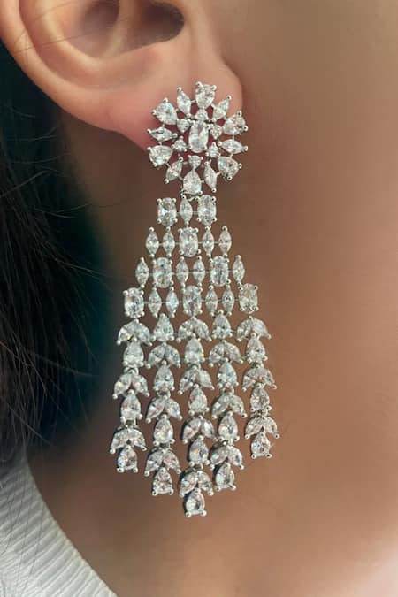 Shop PRERTO Silver Plated Fabric Flowers, Diamonds Pearl And Faux Jewellery Set at Aza Fashions Shop_PRERTO_Silver Plated Fabric Flowers, Diamonds Pearl And Faux Jewellery Set _at_Aza_Fashions