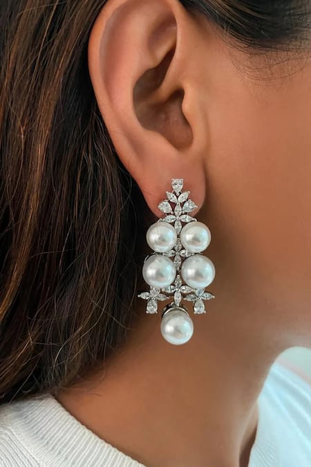 Buy PRERTO Silver Plated Fabric Flowers, Diamonds Pearl And Faux Jewellery Set Online at Aza Fashions Buy_PRERTO_Silver Plated Fabric Flowers, Diamonds Pearl And Faux Jewellery Set _Online_at_Aza_Fashions