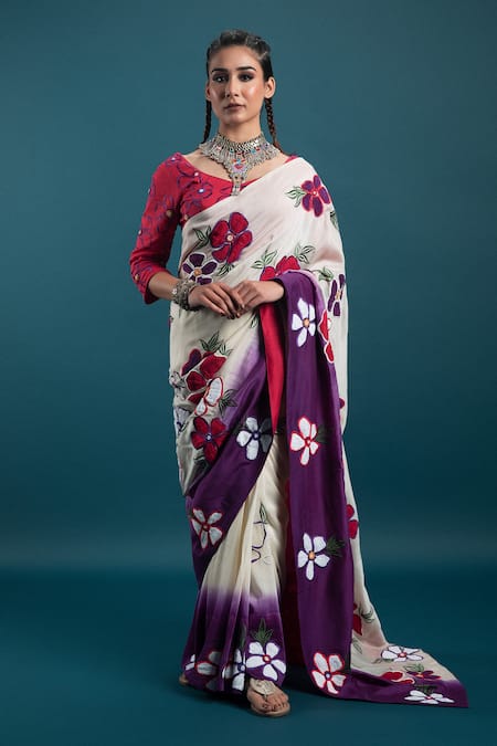 Svastih Angel Floral Embroidered Saree With Blouse 