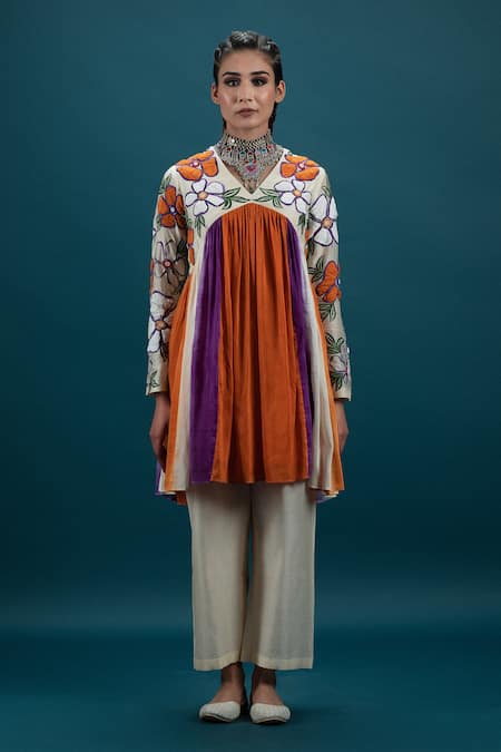 Buy_Svastih_Orange Cotton, Silk Embroidery, Applique V-neck Saffron Floral Tunic And Pant Set _Online_at_Aza_Fashions