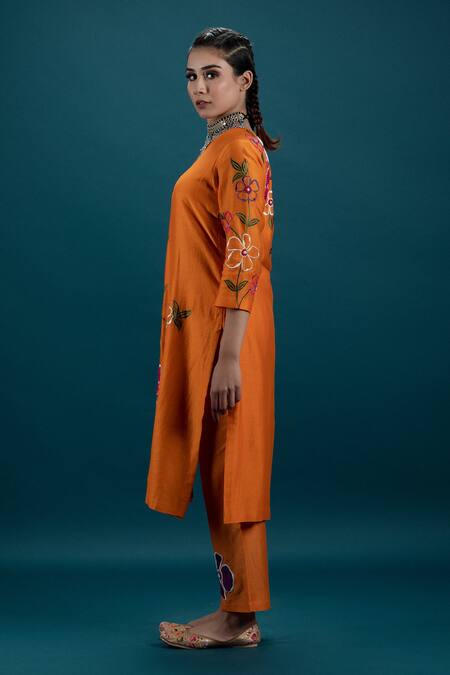 Shop_Svastih_Orange Silk, Chanderi Applique, Beads, Embroidery V-neck Floral Tunic Set _Online_at_Aza_Fashions