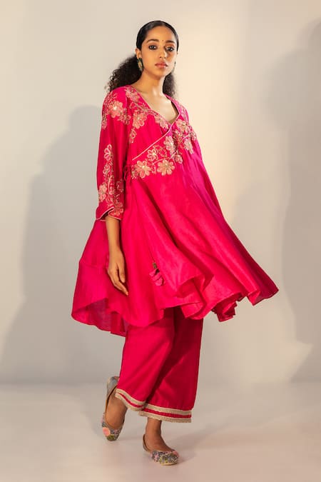 Buy_Svastih_Magenta Cotton, Silk, Chanderi Embroidery Open Neck Floral Anarkali Set _Online_at_Aza_Fashions