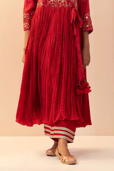 Svastih Red Cotton, Silk, Chanderi Embroidery, Sequins V-neck Floral Anarkali Pant Set Online at Aza Fashions Svastih_Red Cotton, Silk, Chanderi Embroidery, Sequins V-neck Floral Anarkali Pant Set _Online_at_Aza_Fashions