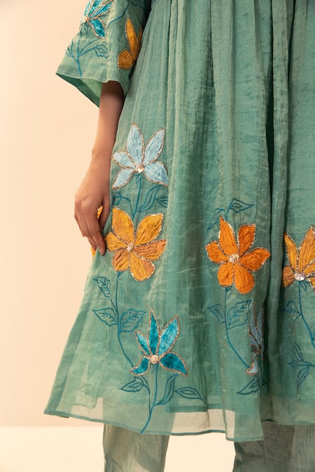 Shop_Svastih_Green Chanderi Embroidery V-neck Teal Floral Anarkali Set _Online_at_Aza_Fashions