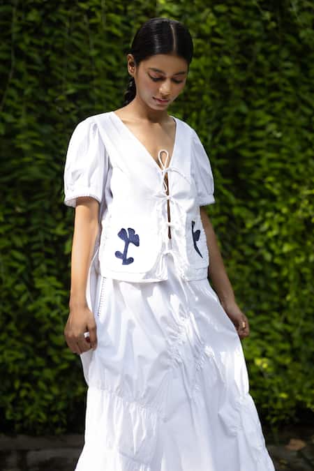Shop_Doodlage_White Poplin Embroidered Patchwork V-neck Floral Top And Skirt Set _at_Aza_Fashions