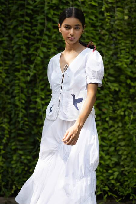 Buy_Doodlage_White Poplin Embroidered Patchwork V-neck Floral Top And Skirt Set _Online_at_Aza_Fashions