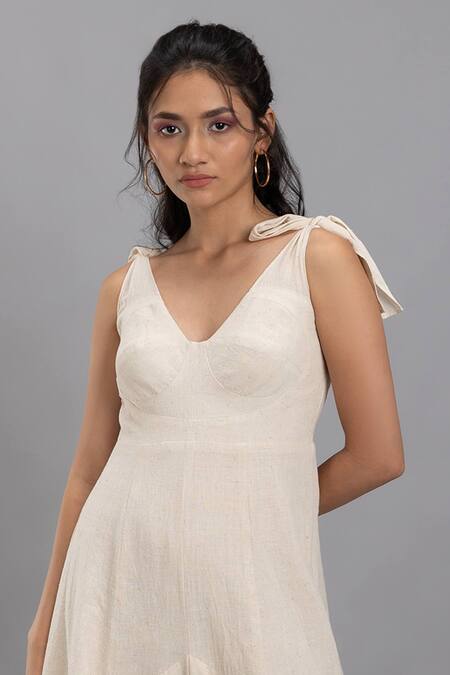 Buy Lavina Sippy Beige Handloom Cotton V-neck Maxi Dress Online at Aza Fashions Buy_Lavina Sippy_Beige Handloom Cotton V-neck Maxi Dress _Online_at_Aza_Fashions