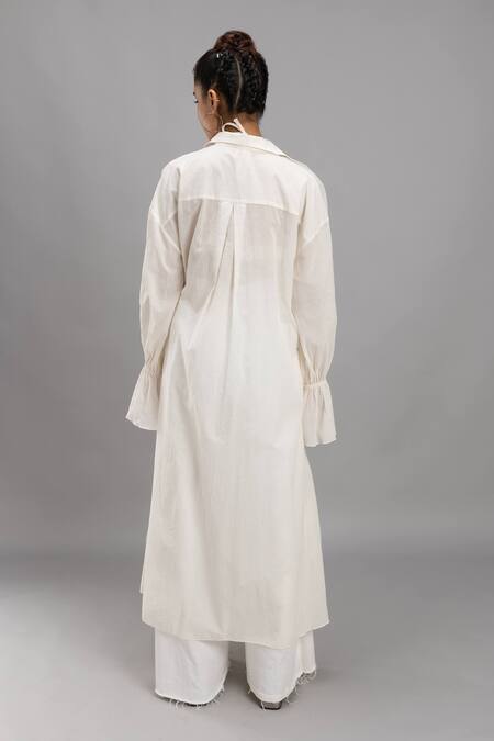 Shop Lavina Sippy White Cotton Collared Organic Long Tunic at Aza Fashions Shop_Lavina Sippy_White Cotton Collared Organic Long Tunic _at_Aza_Fashions