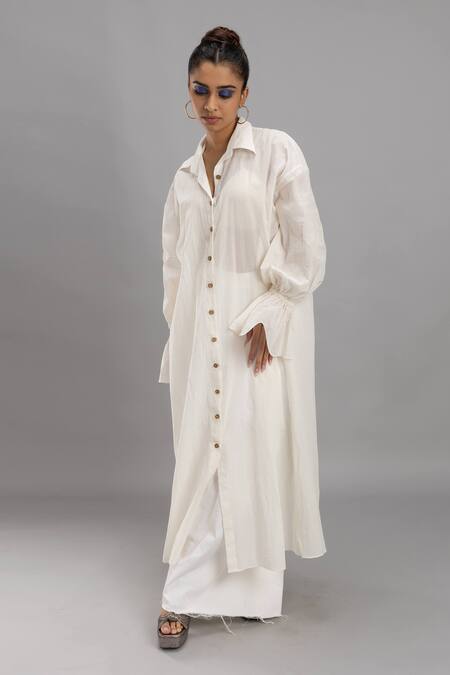 Buy Lavina Sippy White Cotton Collared Organic Long Tunic Online at Aza Fashions Buy_Lavina Sippy_White Cotton Collared Organic Long Tunic _Online_at_Aza_Fashions
