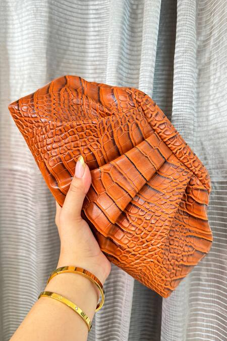 Boxwish By Bhumika Brown Textured Pu Leather Clutch Pouch Online at Aza Fashions Boxwish By Bhumika_Brown Textured Pu Leather Clutch Pouch _Online_at_Aza_Fashions
