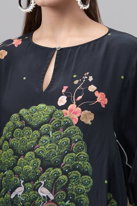Shop_Rajat K Tangri_Black Keyhole Neck Botanical Print Kaftan Set _Online_at_Aza_Fashions