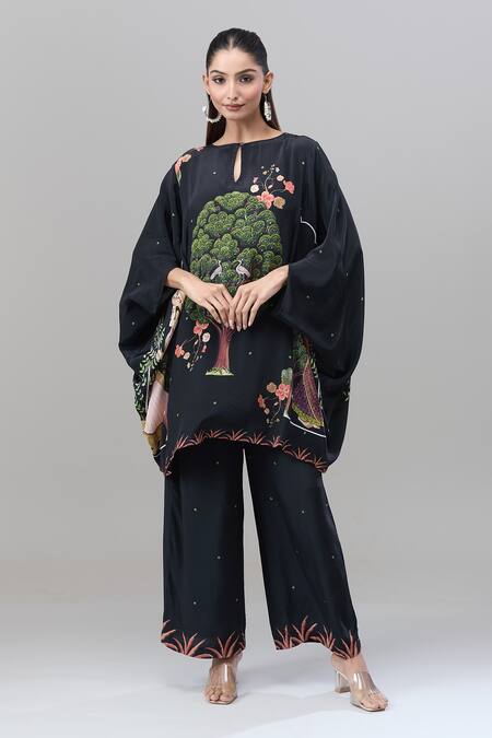 Buy_Rajat K Tangri_Black Keyhole Neck Botanical Print Kaftan Set 