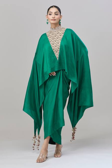 Buy Anand Kabra Emerald Green Embroidery Zardozi Round High Neck Scallop Kaftan Set Buy_Anand Kabra_Emerald Green Embroidery Zardozi Round High Neck Scallop Kaftan Set