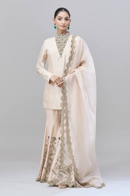 Anand Kabra Beige Cotton Embroidery Split V-neck Floral Cutwork Kurta Set Online at Aza Fashions Anand Kabra_Beige Cotton Embroidery Split V-neck Floral Cutwork Kurta Set_Online_at_Aza_Fashions