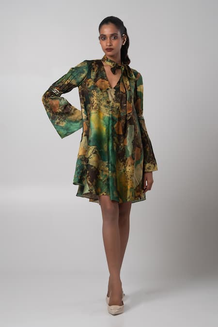 Advait Green Verve Print Tie Up Collar Dress 