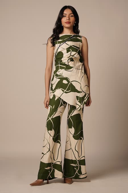 Advait Kaee Abstract Print Draped Top With Pant 