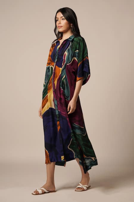 Advait_Blue Crepe Collared Abstract Print Kimono Dress _Online_at_Aza_Fashions