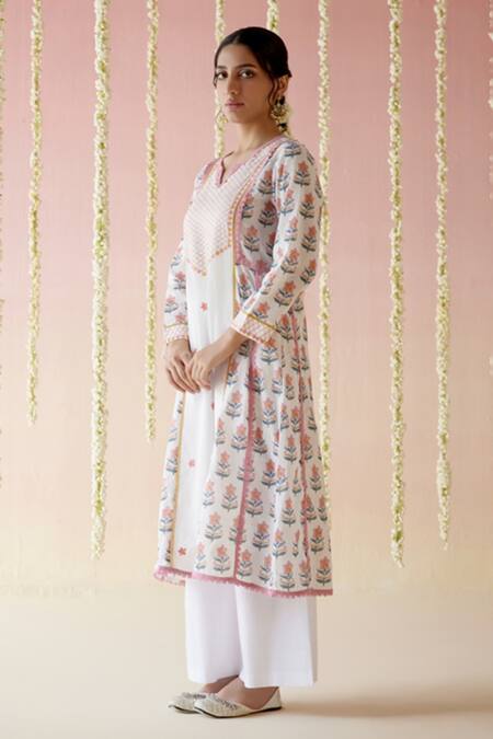 Shop Nero India White Cotton, Satin Embroidery Floral Block Print Kurta And Pant Set Online at Aza Fashions Shop_Nero India_White Cotton, Satin Embroidery Floral Block Print Kurta And Pant Set _Online_at_Aza_Fashions