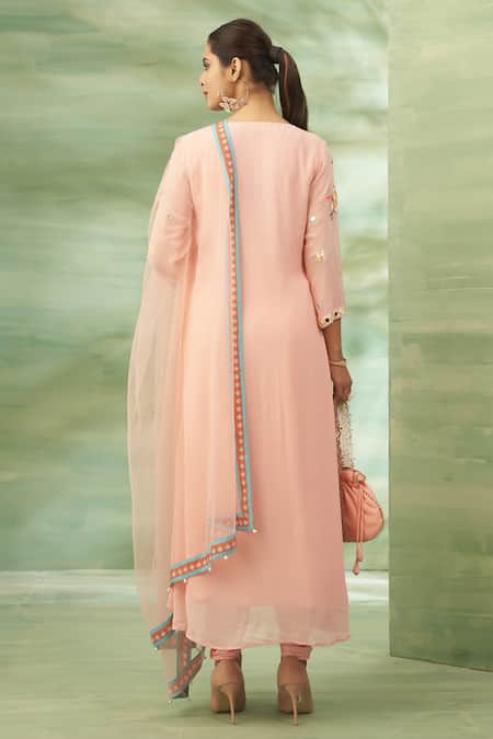 Seams Pret And Couture Floral Embroidered Kurta Set 