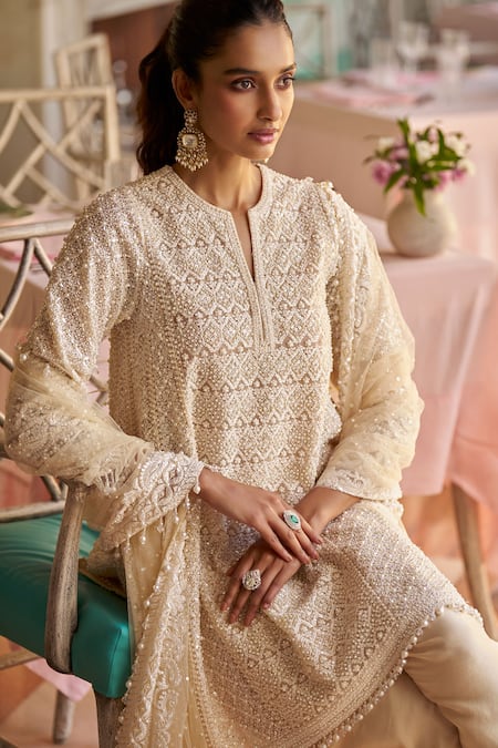 Seema Gujral_Cream Net, Silk Pearls, Sequins Split V-neck Geometric Embroidered Kurta Set_Online_at_Aza_Fashions