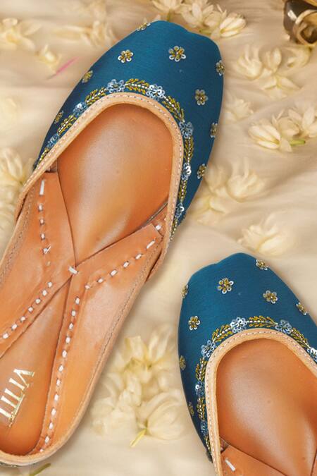 House Of Vitti India Blue Embroidery Dark Teal Juttis Online at Aza Fashions House Of Vitti India_Blue Embroidery Dark Teal Juttis _Online_at_Aza_Fashions