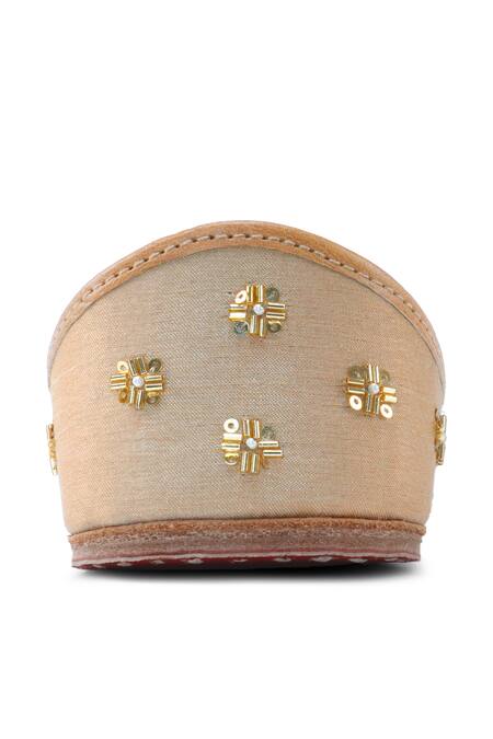 House Of Vitti India Beige Embroidery Juttis Online at Aza Fashions House Of Vitti India_Beige Embroidery Juttis _Online_at_Aza_Fashions