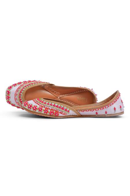 Buy_House Of Vitti India_Pink Anchor Thread Embroidered Juttis With Tribal Bloom _Online_at_Aza_Fashions
