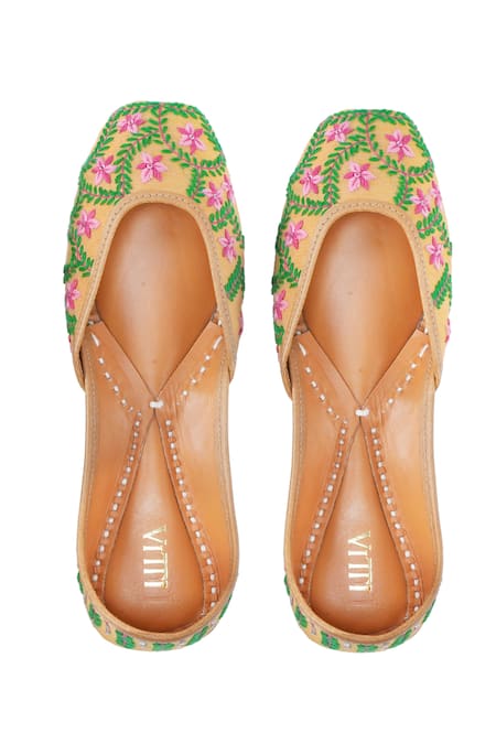 House Of Vitti India Floral Sequin Embroidered Juttis 