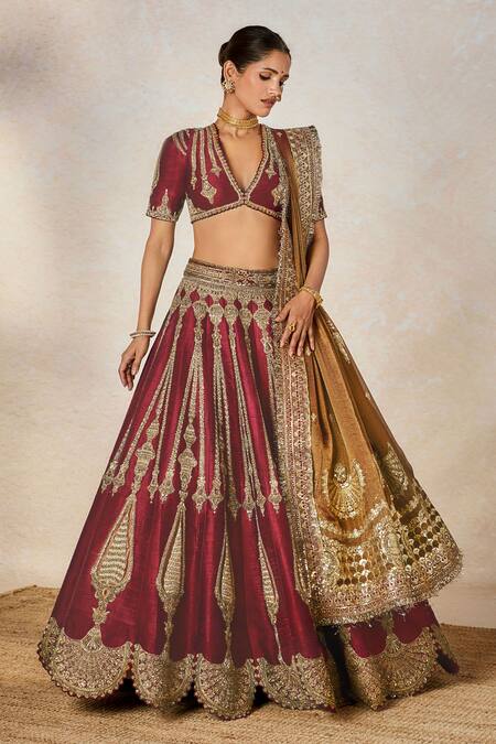 Shop Masaba Wine Organza, Embroidery, Metallic Gajar Halwa Bridal Lehenga Set Shop_Masaba_Wine Organza, Embroidery, Metallic Gajar Halwa Bridal Lehenga Set