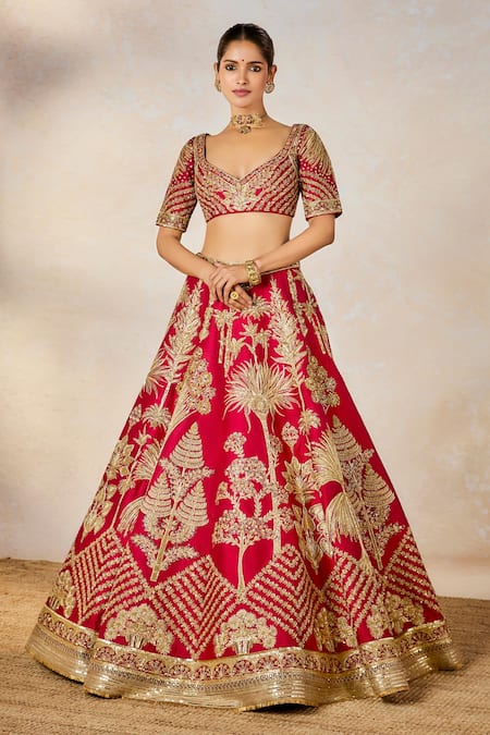 Shop_Masaba_Red , Organza, Hemp, Tulle The Aalu Bukhara Bridal Lehenga And Veil Set 