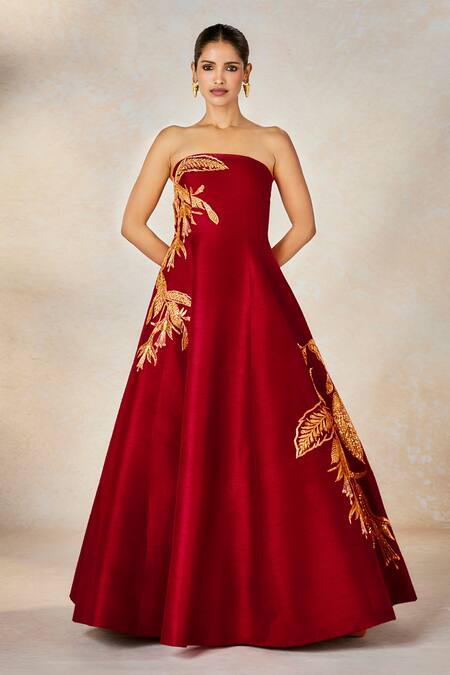 Buy_Masaba_Red Silk, Taffeta Embroidery Square Neck, Open The Paan Pasand Gown With Shrug _Online_at_Aza_Fashions