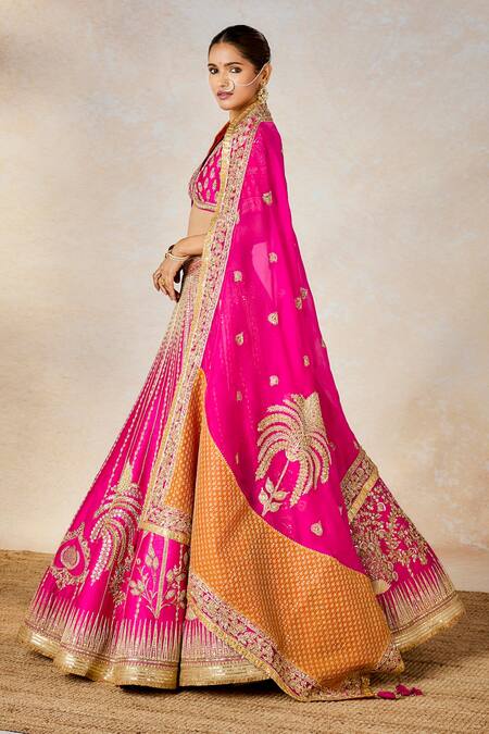 Masaba Pink , Organza Zari, Cut Work The Gulaab Bridal Lehenga Set at Aza Fashions Masaba_Pink , Organza Zari, Cut Work The Gulaab Bridal Lehenga Set _at_Aza_Fashions