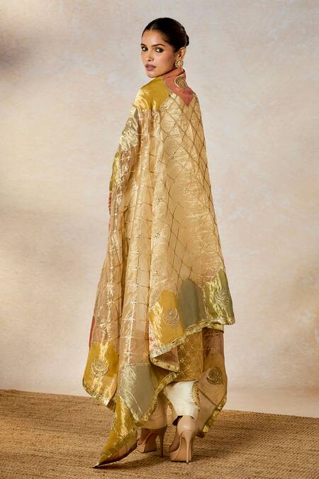 Shop_Masaba_Ivory Tissue, Silk Embroidery, Sequins V-neck The Kalakand Kurta And Salwar Set _Online_at_Aza_Fashions