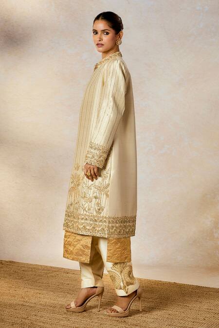 Masaba_Ivory Silk Sequins, Cut Work Collared The Kalakand Embroidered Kurta Jacket Set _at_Aza_Fashions