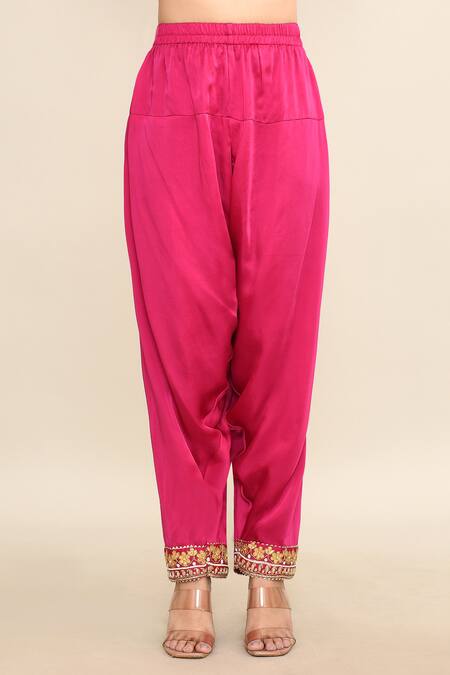 Sheetal Batra_Pink Silk Embroidery, Gota Patti Floral Kurta Set _Online_at_Aza_Fashions