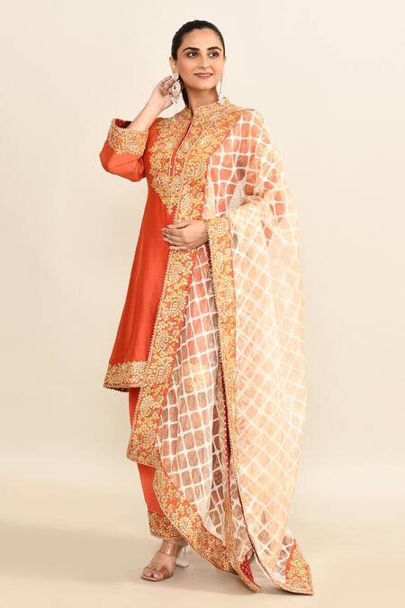 Buy_Sheetal Batra_Orange Cotton, Chiffon Embroidery Mandarin Floral Gota Patti Kurta Pant Set _Online_at_Aza_Fashions