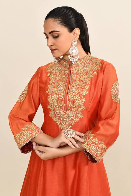 Sheetal Batra_Orange Cotton, Chiffon Embroidery Mandarin Floral Gota Patti Kurta Pant Set _at_Aza_Fashions