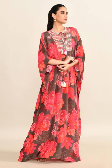 Shop_Archana Shah_Red Cotton Tassels Round Neck Floral Gota Embroidered Kaftan_Online_at_Aza_Fashions