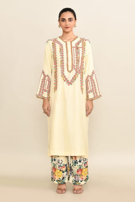 Buy_Debyani + CO_Ivory Cotton Sequins, Tassels Round Embroidered Kurta Set With Printed Pant _Online_at_Aza_Fashions