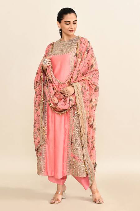 Shop Debyani + CO Pink Silk Embroidery, Sequins Round Neck Floral Kurta Dhoti Set Shop_Debyani + CO_Pink Silk Embroidery, Sequins Round Neck Floral Kurta Dhoti Set