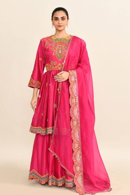 Buy_Debyani + CO_Magenta Cotton, Chiffon Sequins, Embroidery Round Neck Floral Peplum Kurta Set _Online_at_Aza_Fashions