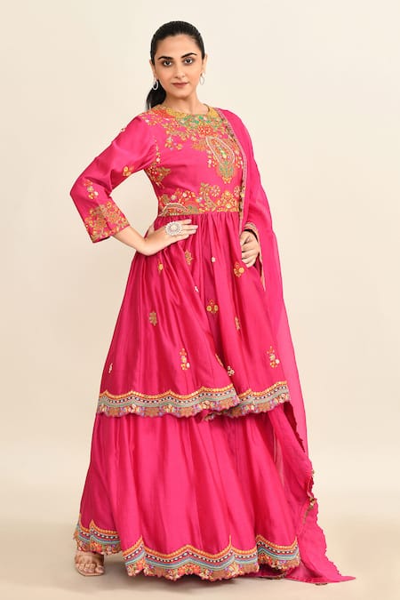 Buy_Debyani + CO_Magenta Cotton, Chiffon Sequins, Embroidery Round Neck Floral Peplum Kurta Set 